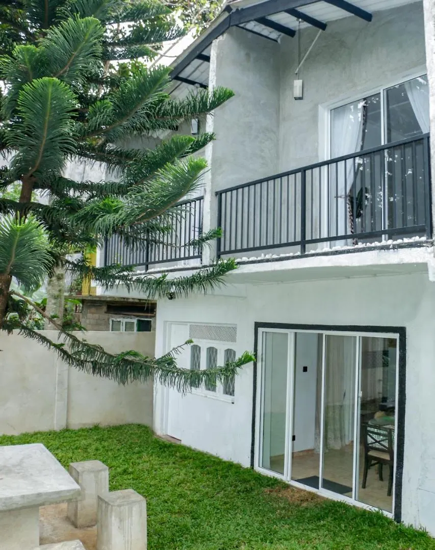 Riverview Lodge Kandy Bed & Breakfast